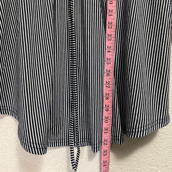 Siren Lily Black and White Striped Maternity 3/4 Length Sleeve Shirt Size XL - Picture 4 of 6